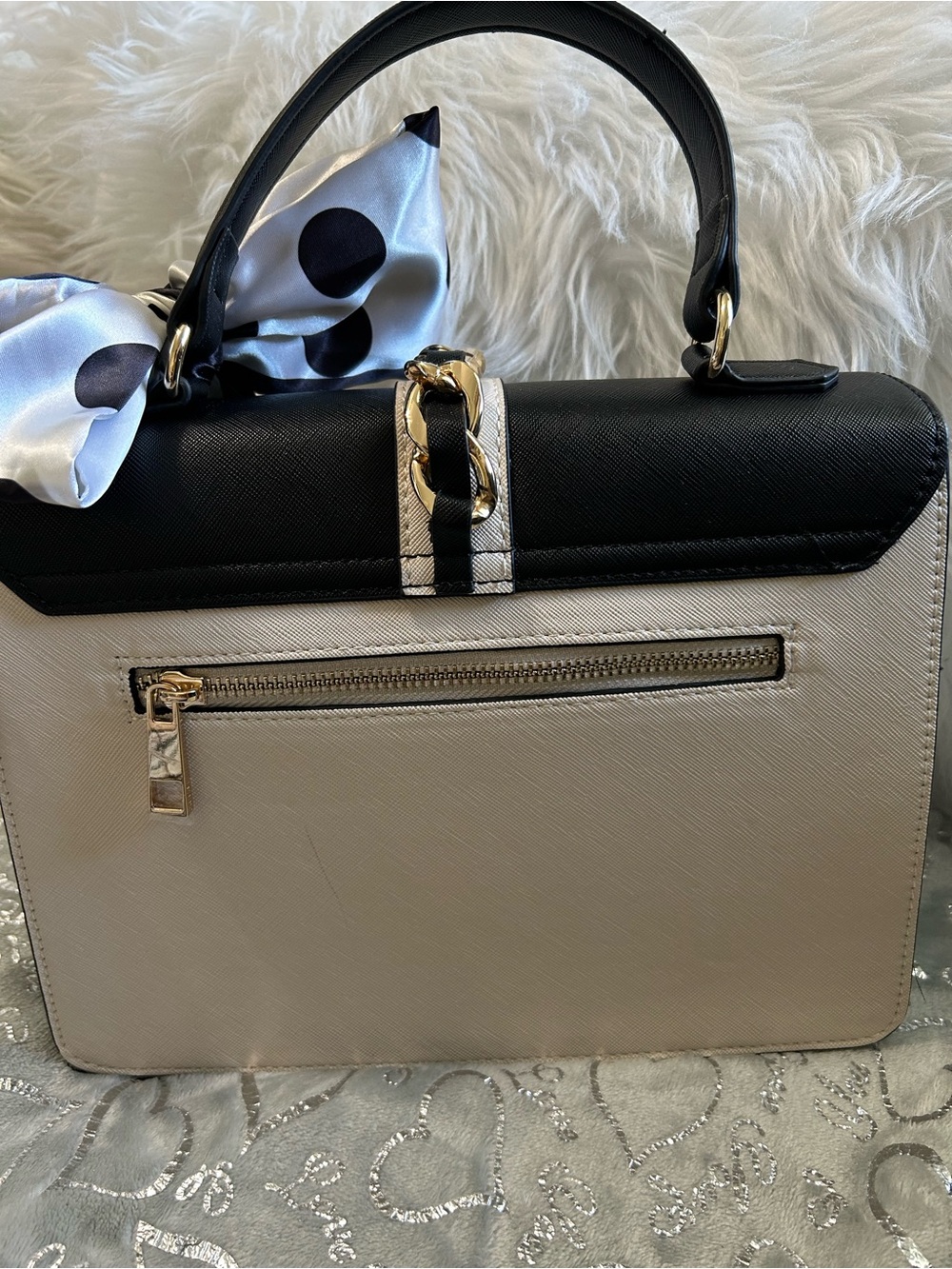 NWT Aldo, Medium, Black and Cream Top-Handle Satchel with Gold Chain Accent - Picture 5 of 13